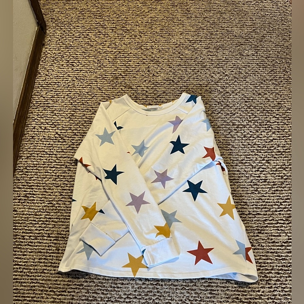 Long sleeve star shirt